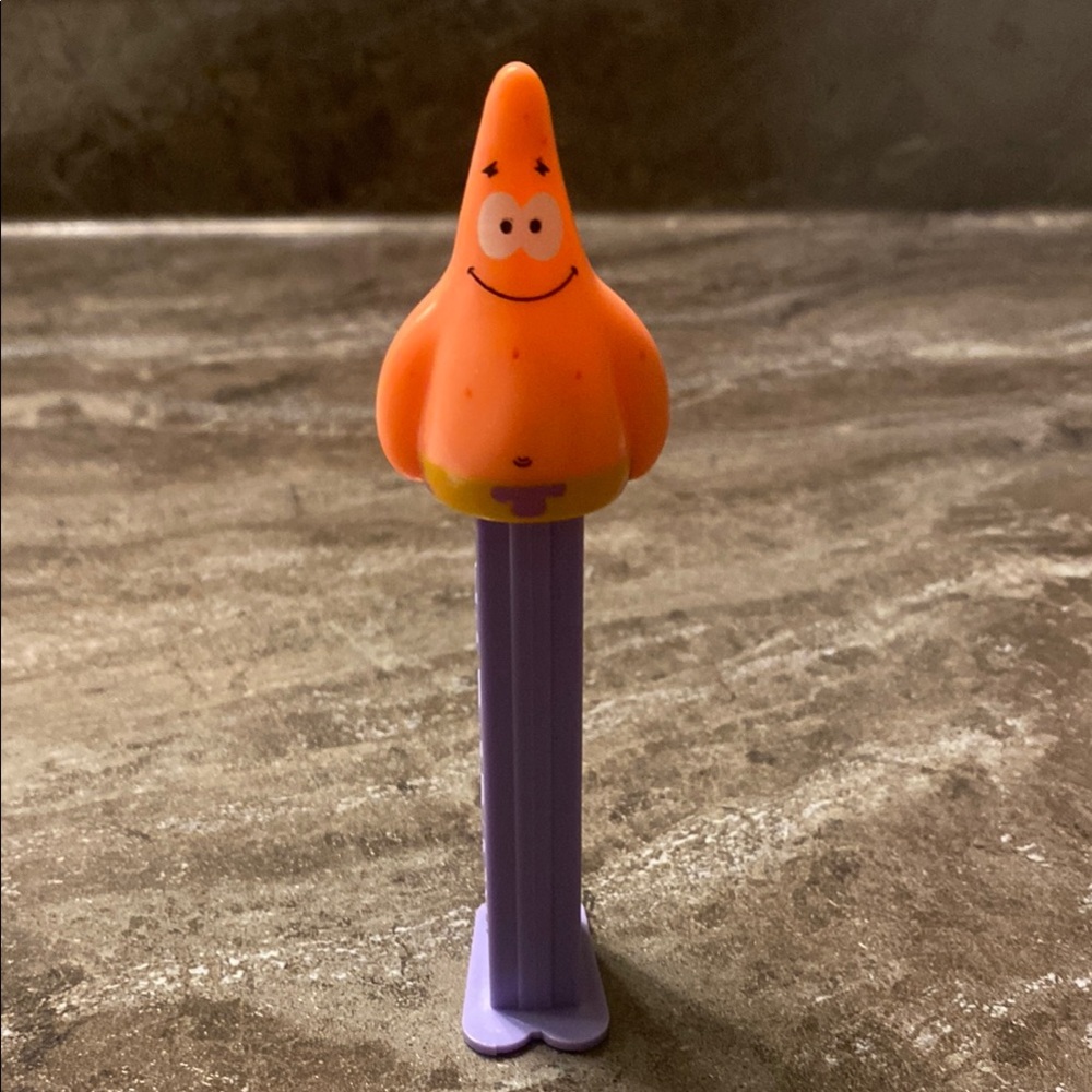 *3 for $10* Patrick Star Pez Dispenser - Purple Stem